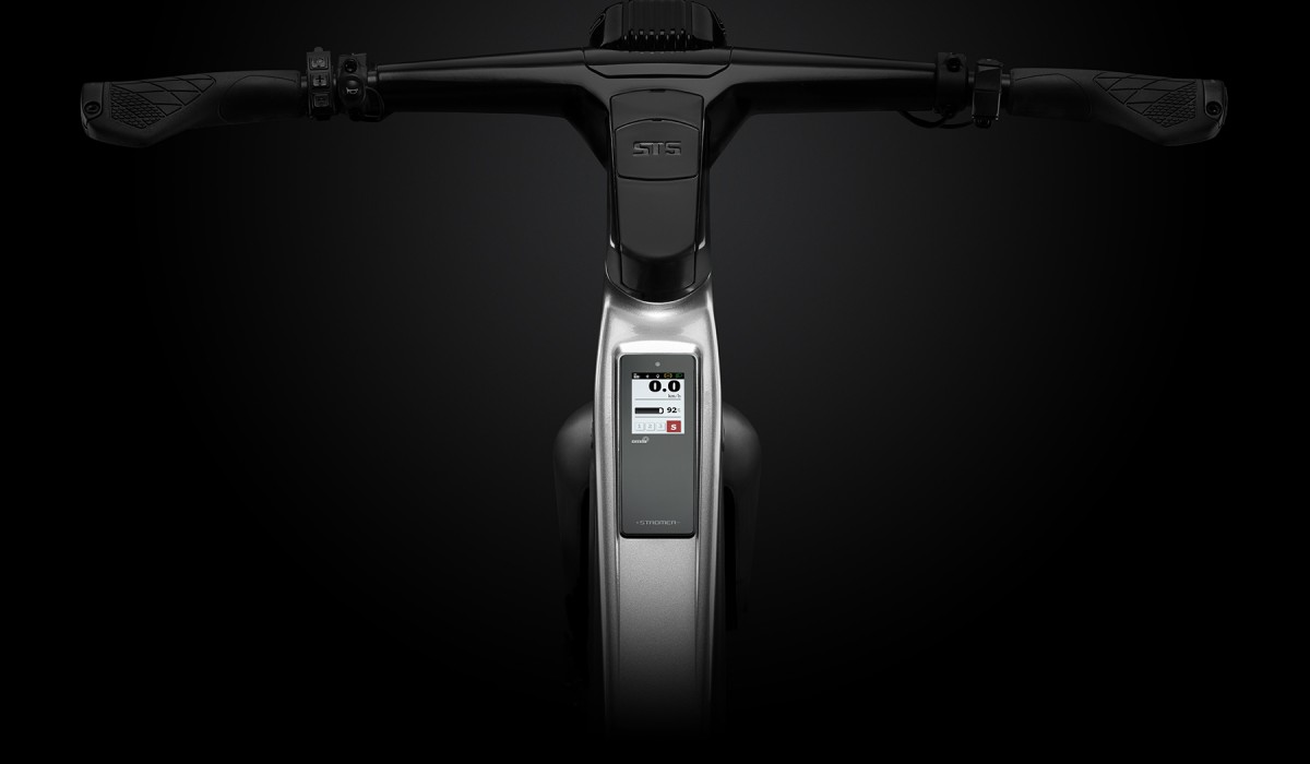 Components of the fully integrated Blubrake anti-lock braking system on the Stromer ST5 ABS: The ABS status is shown via the Stromer OMNI.