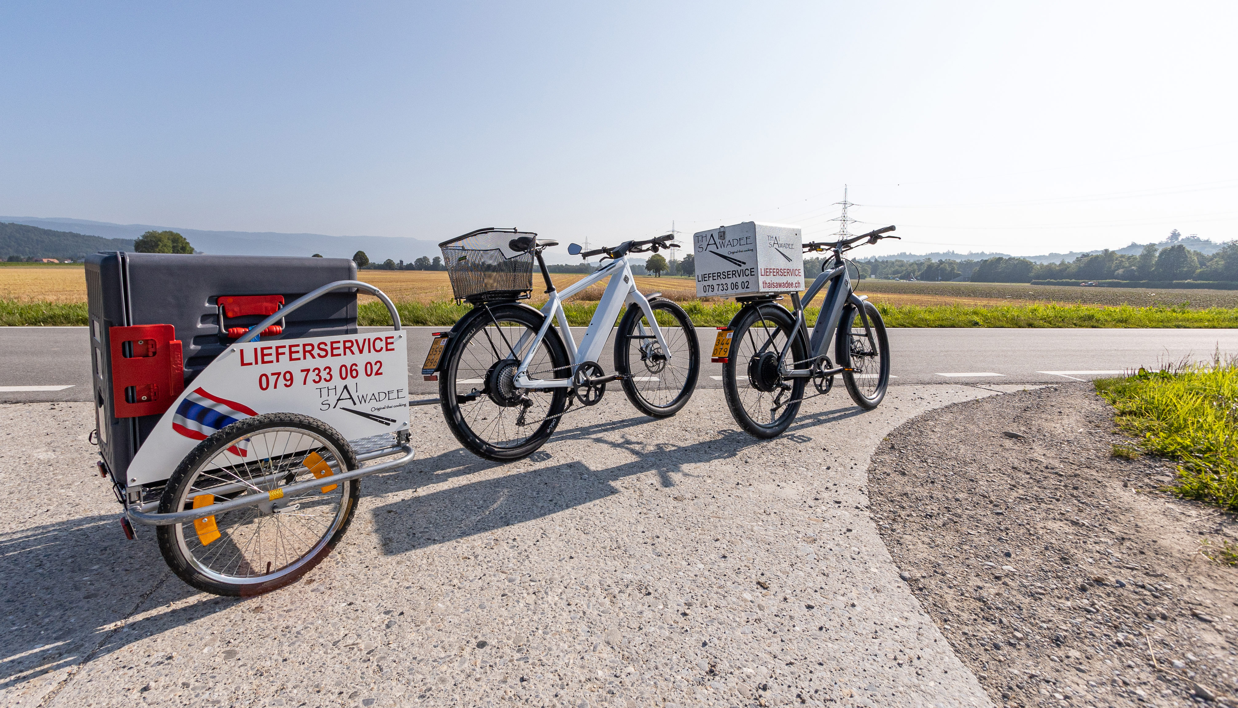 Delivery service becomes child's play with a Stromer e-bike.Delivery service becomes child's play with a Stromer e-bike.