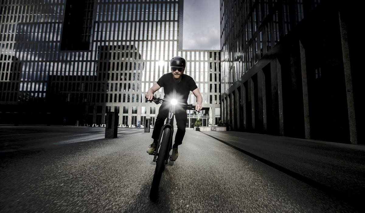 Le tournant de la mobilité à pleine vitesse : en tant que précurseur dans le domaine des vélos électriques, Stromer fait progresser le tournant de la mobilité avec ses speed pedelecs.