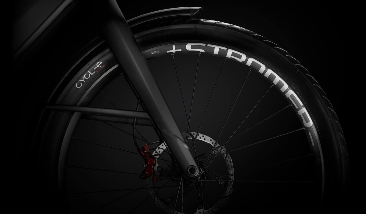 Specially developed Stromer Speed Pedelec tires – optimized for riding in the city.