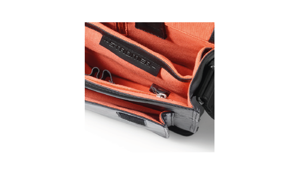 Stromer Bern Leather Single Bag e-bike carrier bag: View of the inner compartments.