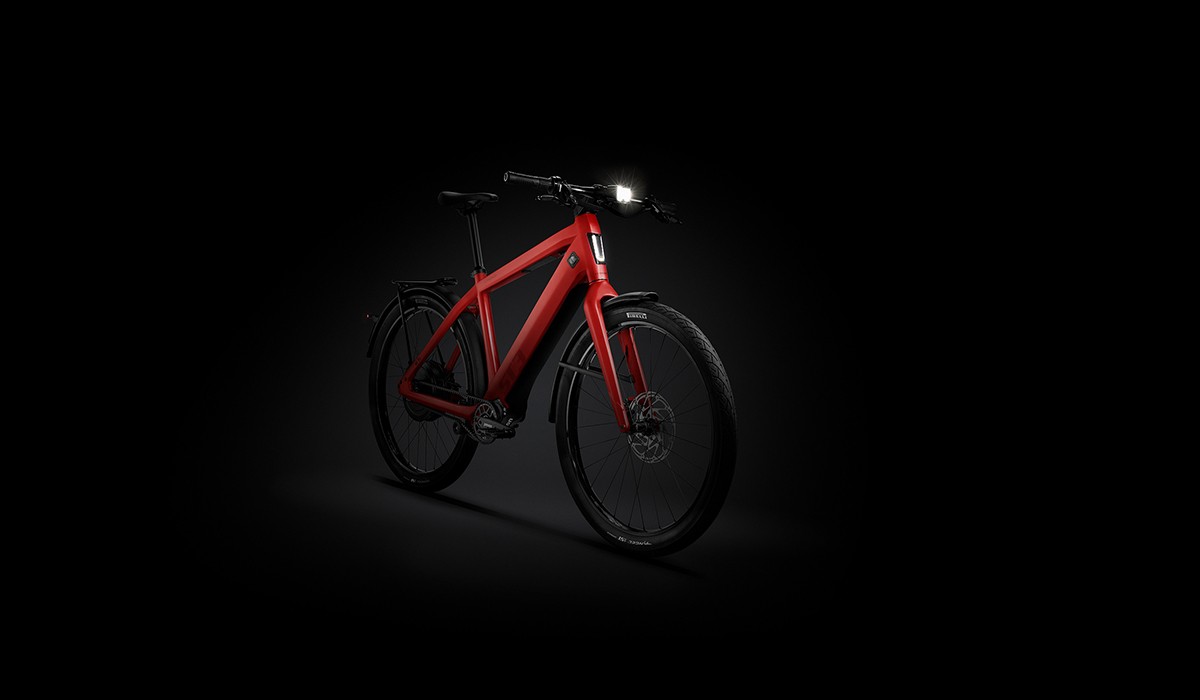 Vélo électrique Stromer ST3 Pinion Launch Edition dans la couleur Imperial Red.