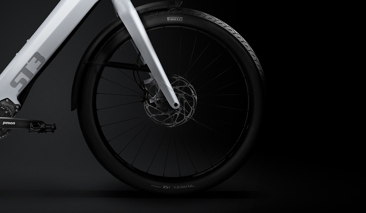 The optional fully integrated anti-lock braking system of the Stromer ST3 e-bike.