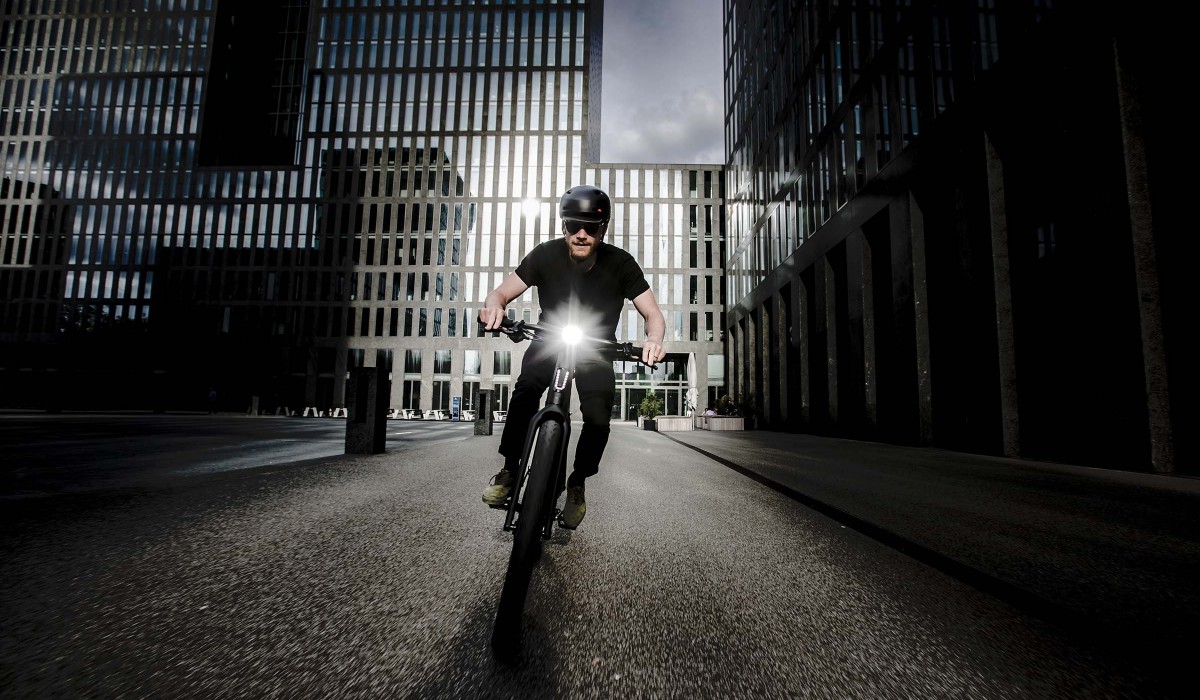 Volle vaart richting verkeersrevolutie: als pionier op vlak van e-bikes en e-mobiliteit leidt Stromer met zijn speed-pedelecs de verkeersrevolutie.